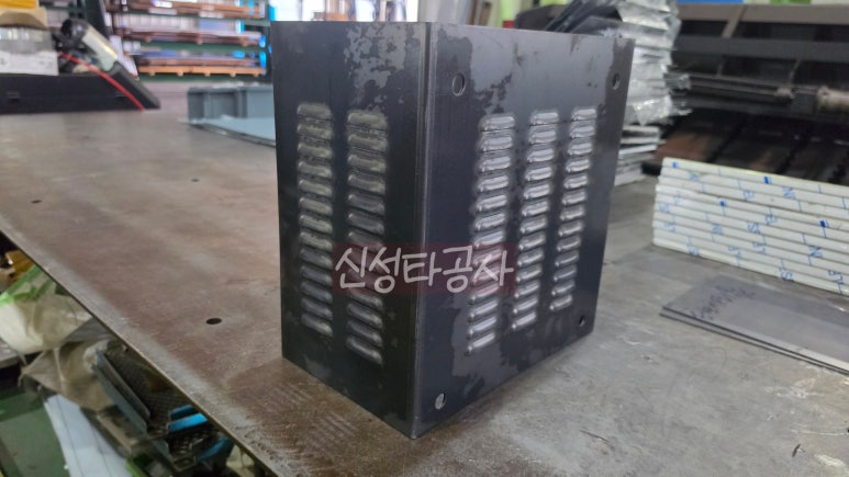 철판 루버타공 제작