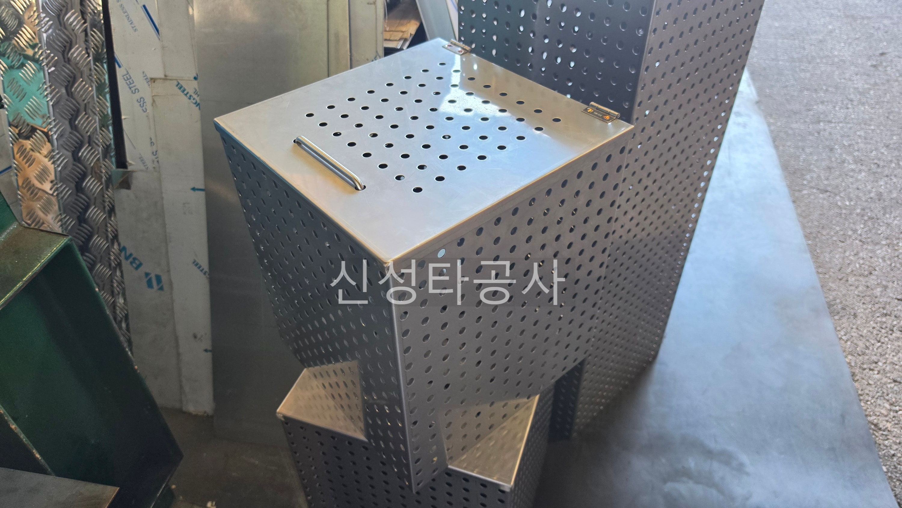 스텐 조경 점검구함 제작 3